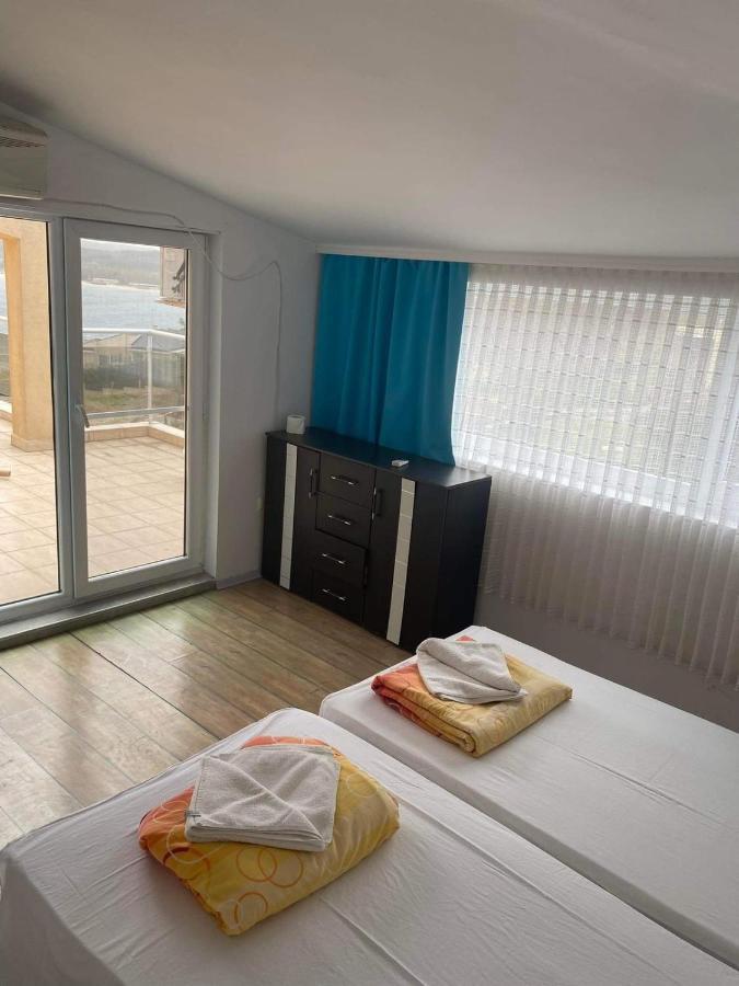 Safo Apartments And Rooms Sosopol Exterior foto