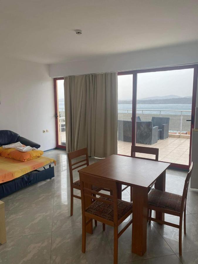 Safo Apartments And Rooms Sosopol Exterior foto