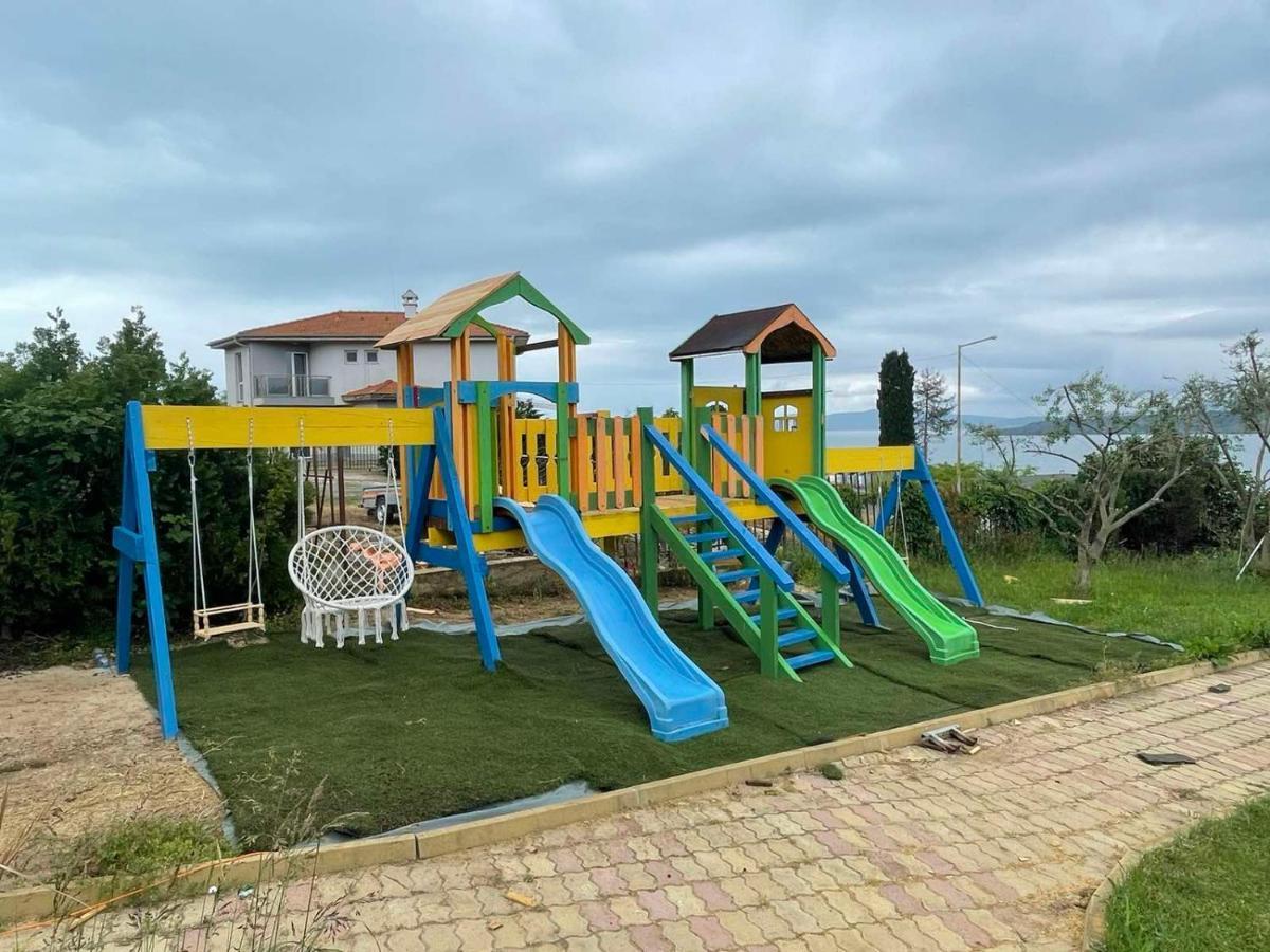 Safo Apartments And Rooms Sosopol Exterior foto