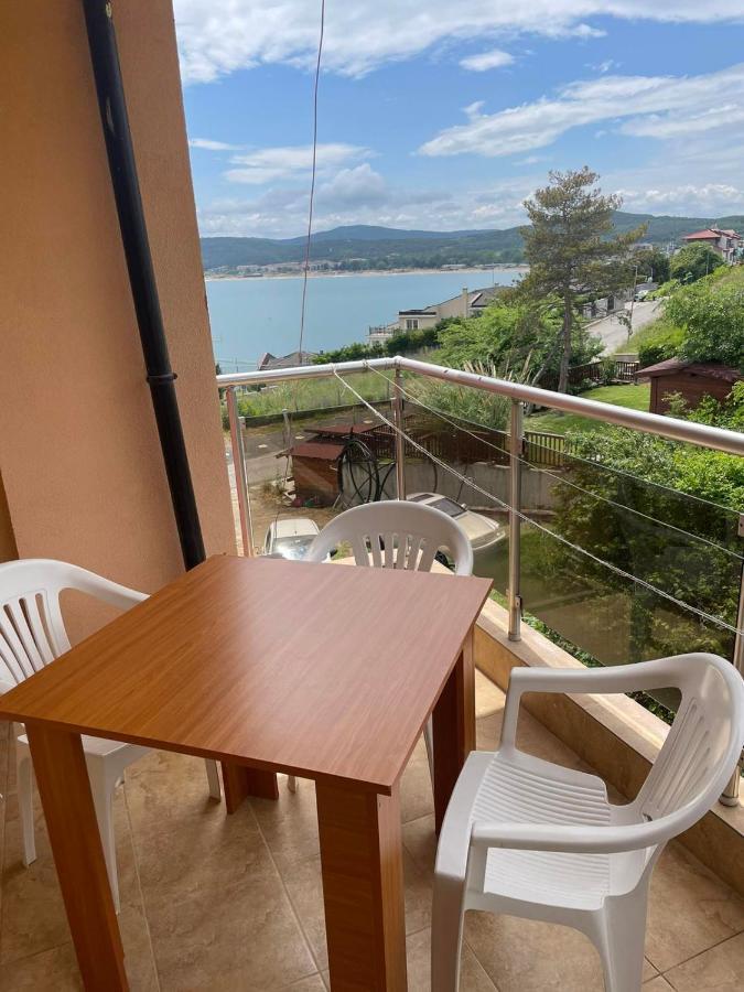 Safo Apartments And Rooms Sosopol Exterior foto