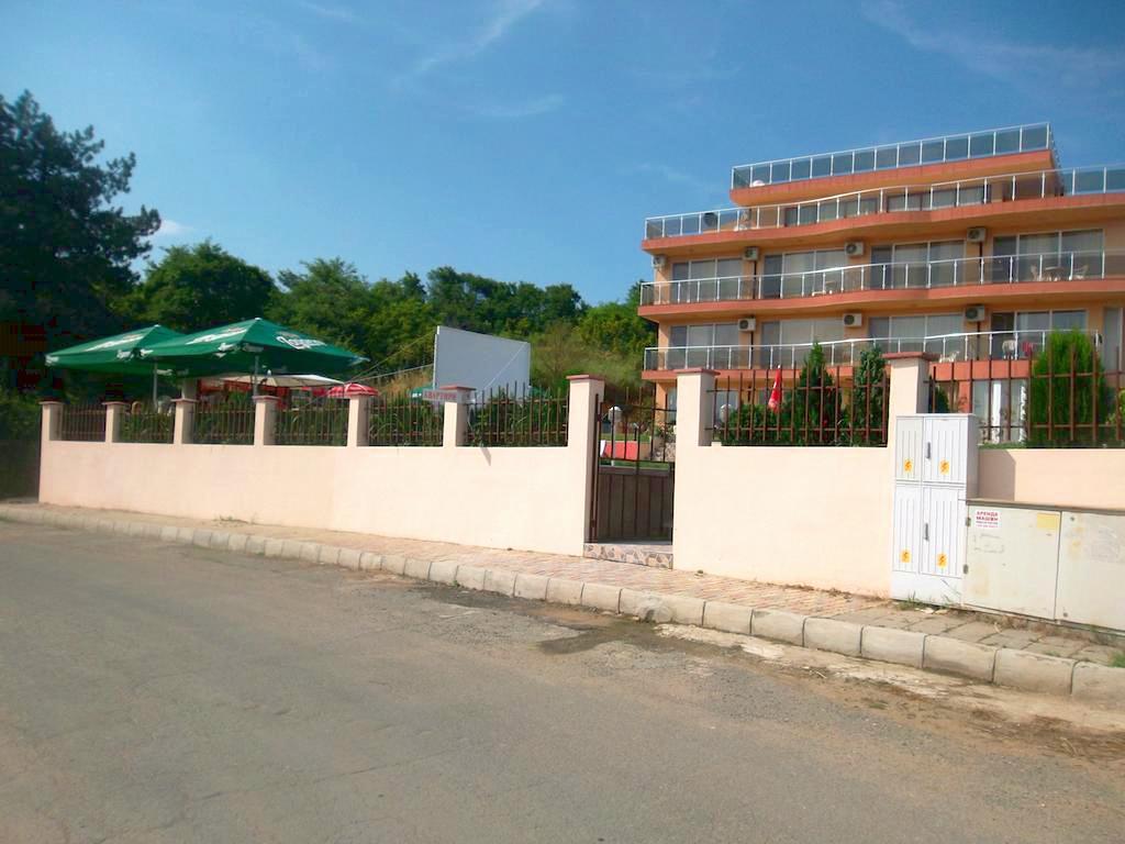 Safo Apartments And Rooms Sosopol Exterior foto