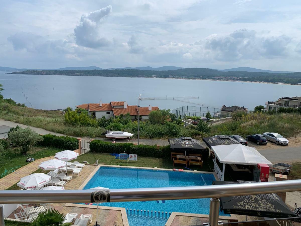 Safo Apartments And Rooms Sosopol Exterior foto